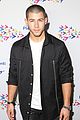 nick jonas gets support from brother kevin wife danielle deleasa at plentitogether live 10