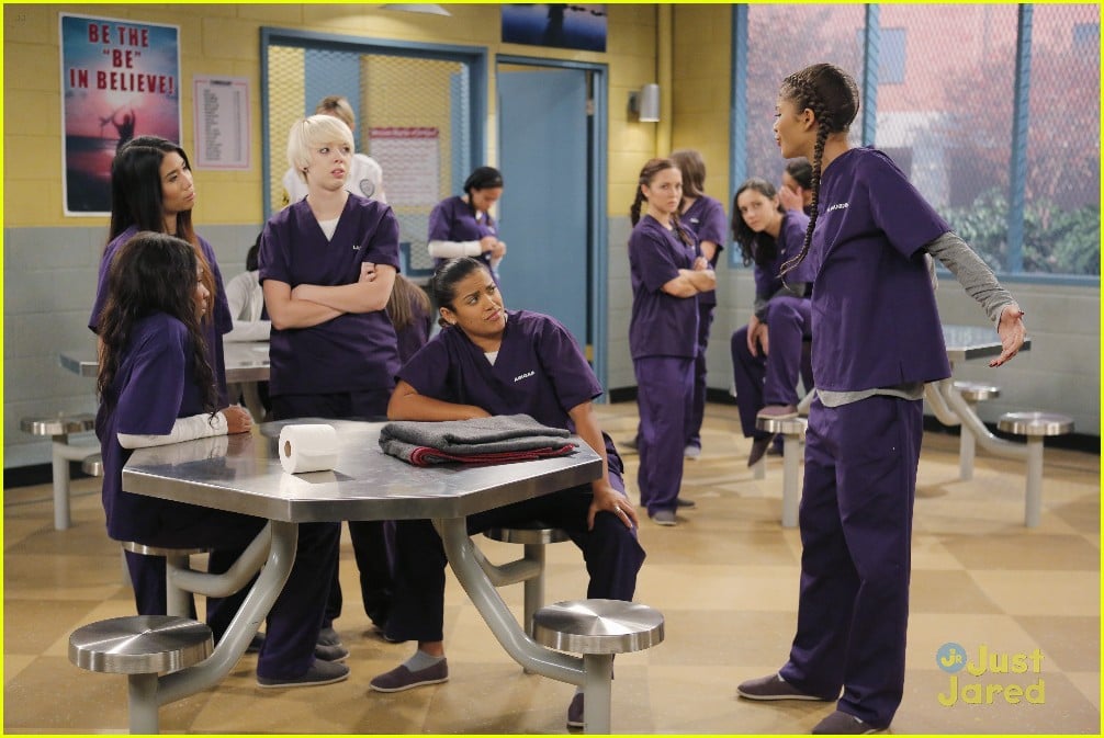 Full Sized Photo of kc undercover other side part 1 stills 08 K.C. Goes To Prison On All New