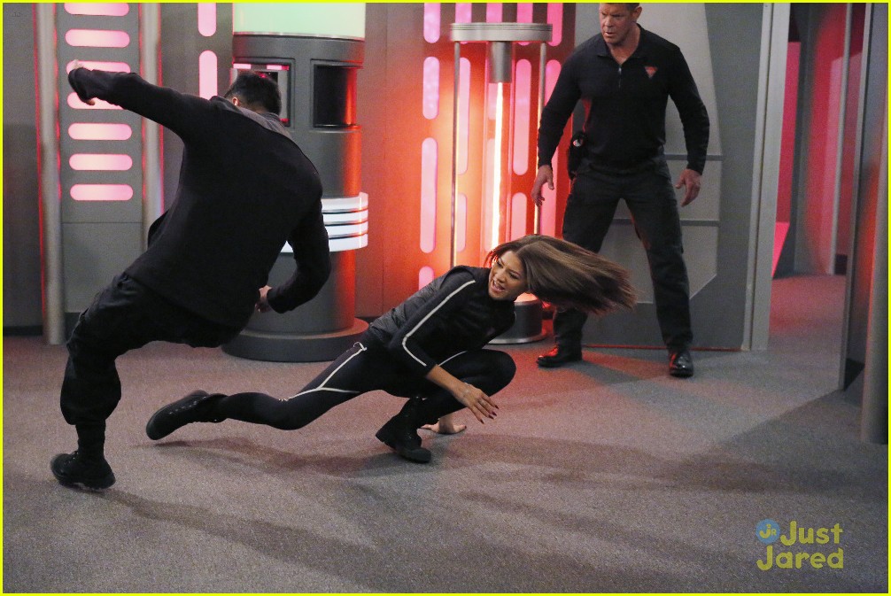 Ross Butler Returns As Brett On 'K.C. Undercover' Tonight! | Photo ...