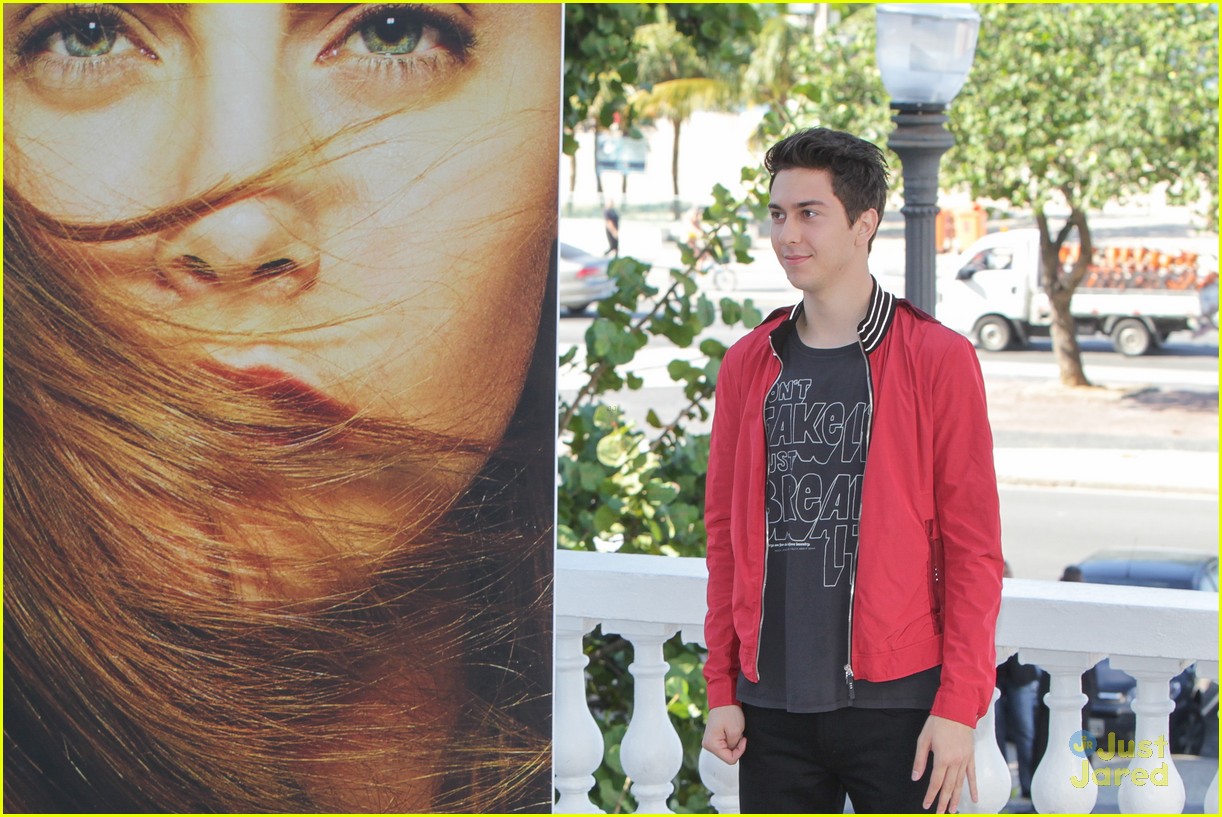 Nat Wolff John Green Hit The Paper Towns Photo Call In Rio Photo Photo Gallery