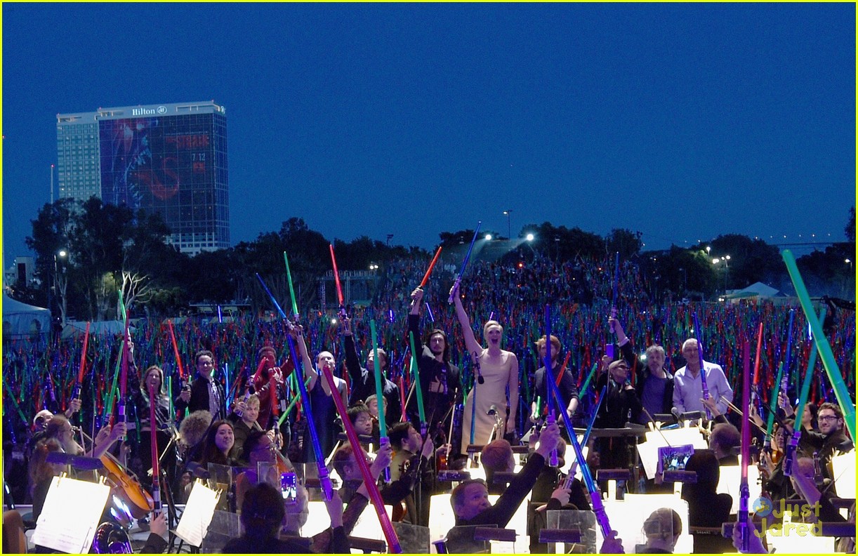 star wars comic con panel cast photos 32