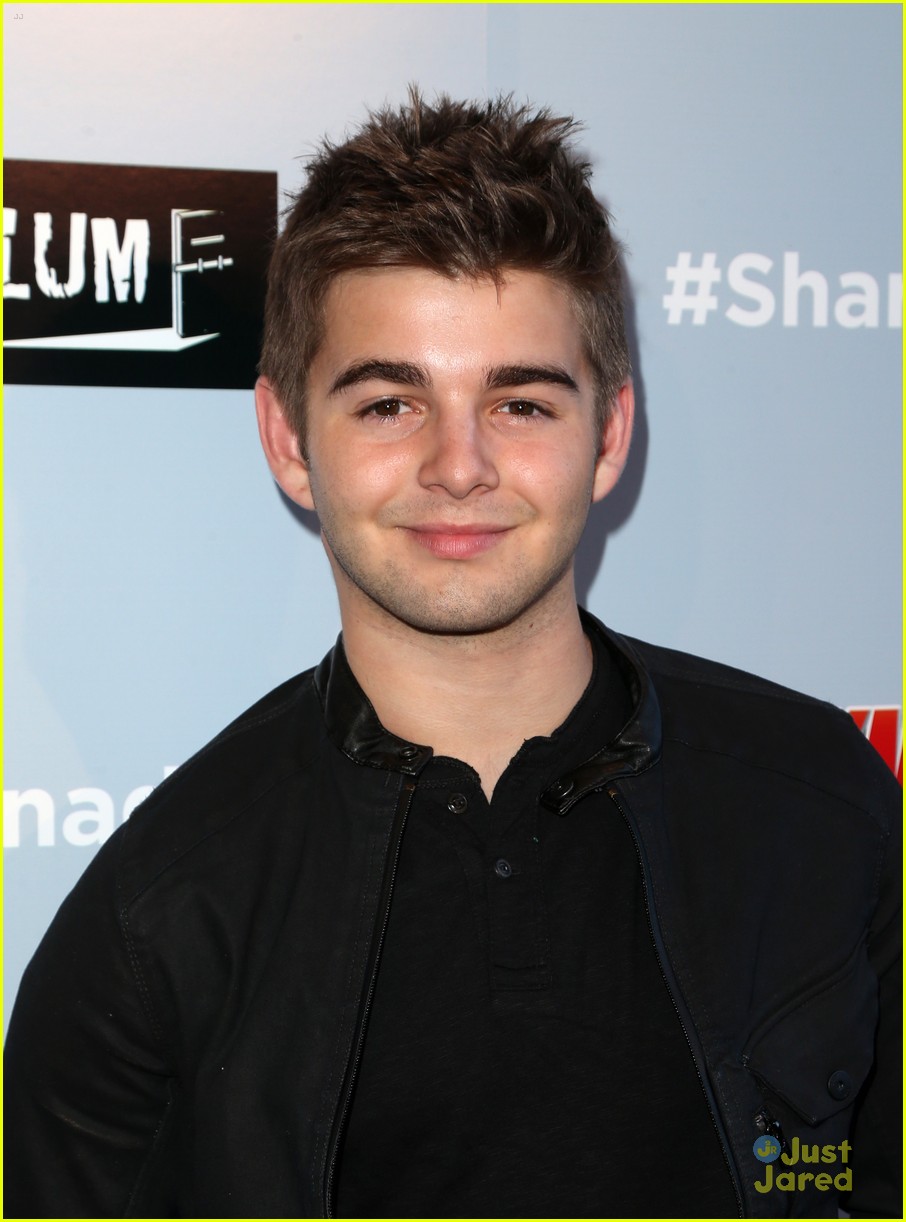 Full Sized Photo of ryan newman jack griffo cassie scerbo sharknado ...