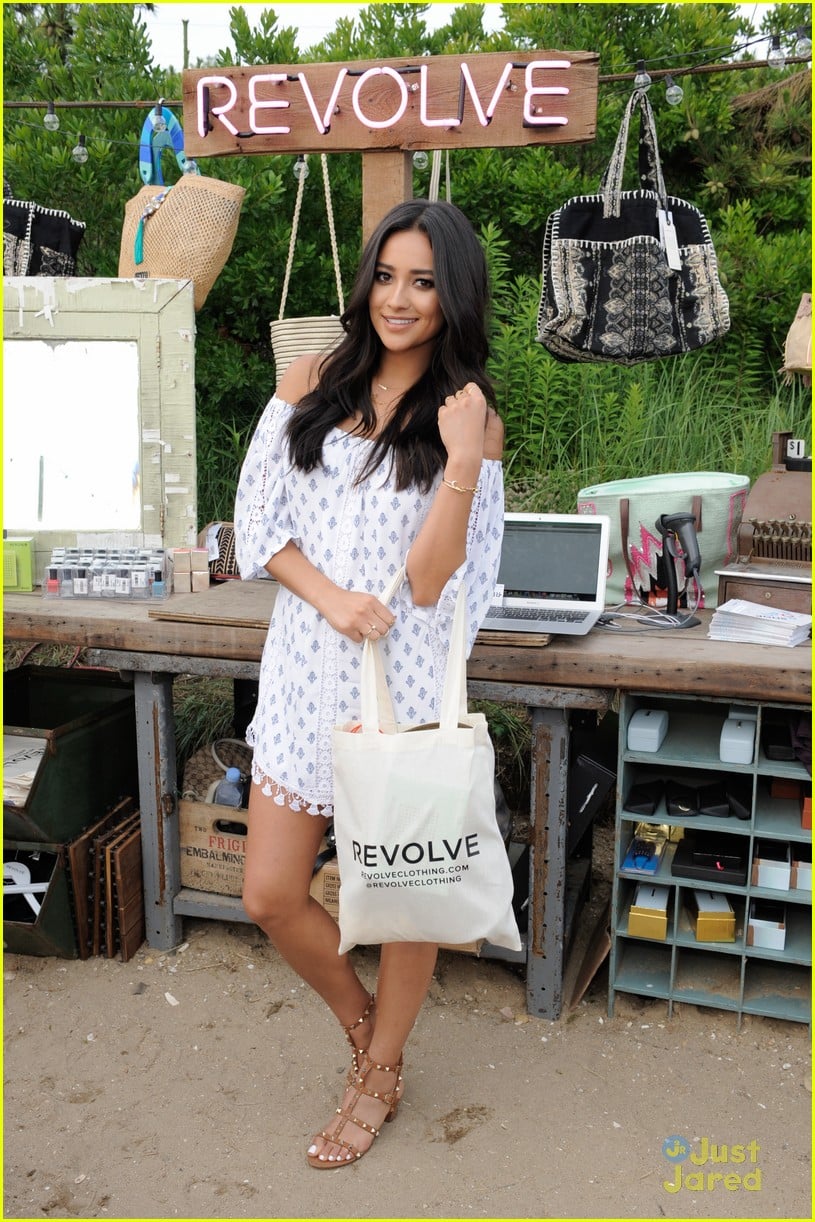 Shay Mitchell Heads To The Hamptons For Revolve Clothing's Pop-Up Party