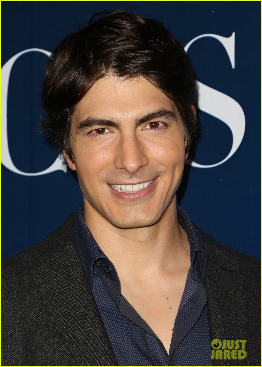 Brandon Routh & Dominic Purcell Suit Up for CW Party at TCA | Photo ...