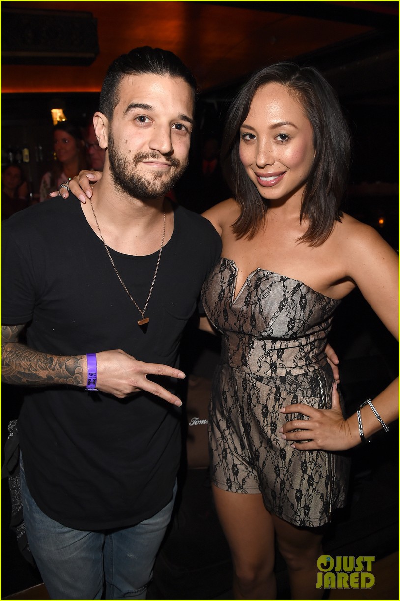 Full Sized Photo of nina dobrev zendaya taylor swift concert 04