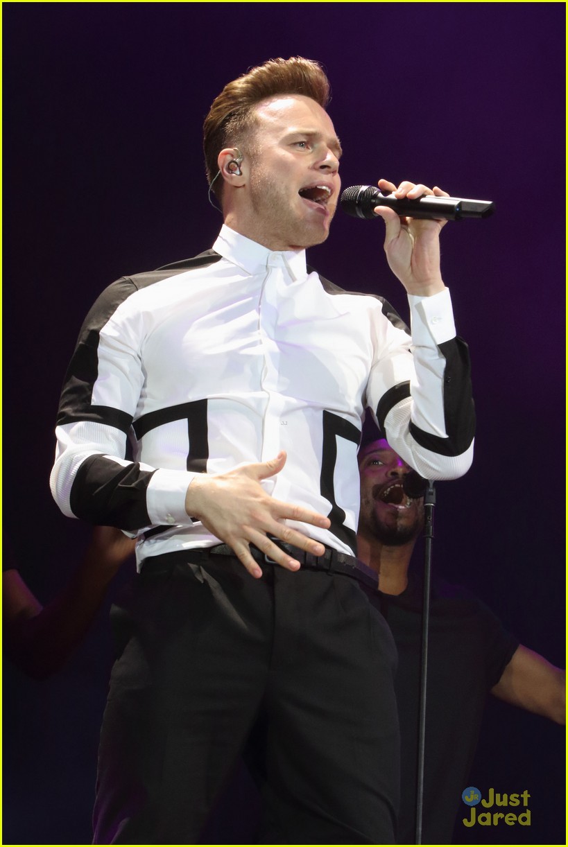 Full Sized Photo of olly murs jess glynne james bay v festival hylands