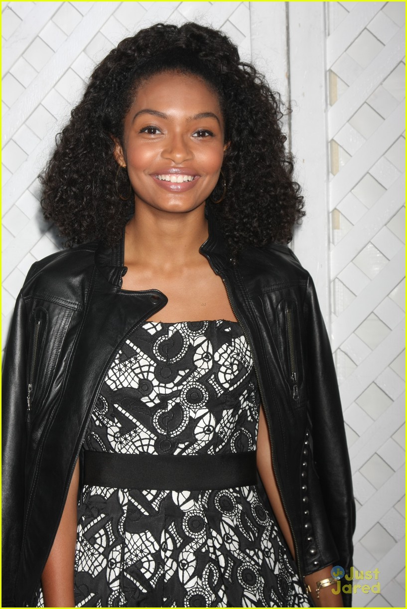 Yara Shahidi & Mo'Ne Davis Support Holly Robinson Peete's