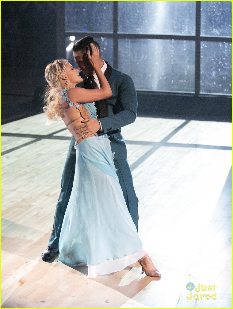 Alexa PenaVega Was Praying For Supernatural Powers For DWTS Week 2