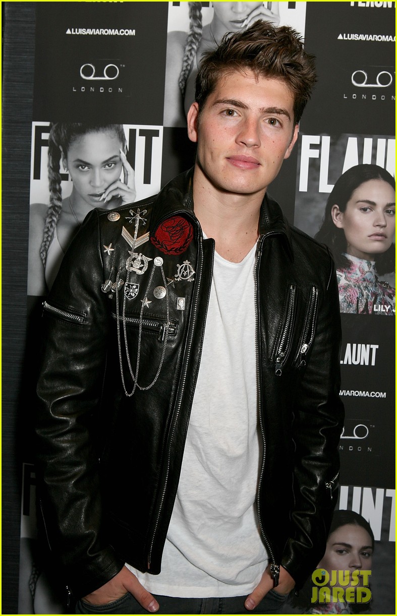 Full Sized Photo of bella thorne gregg sulkin flaunt magazine party 10