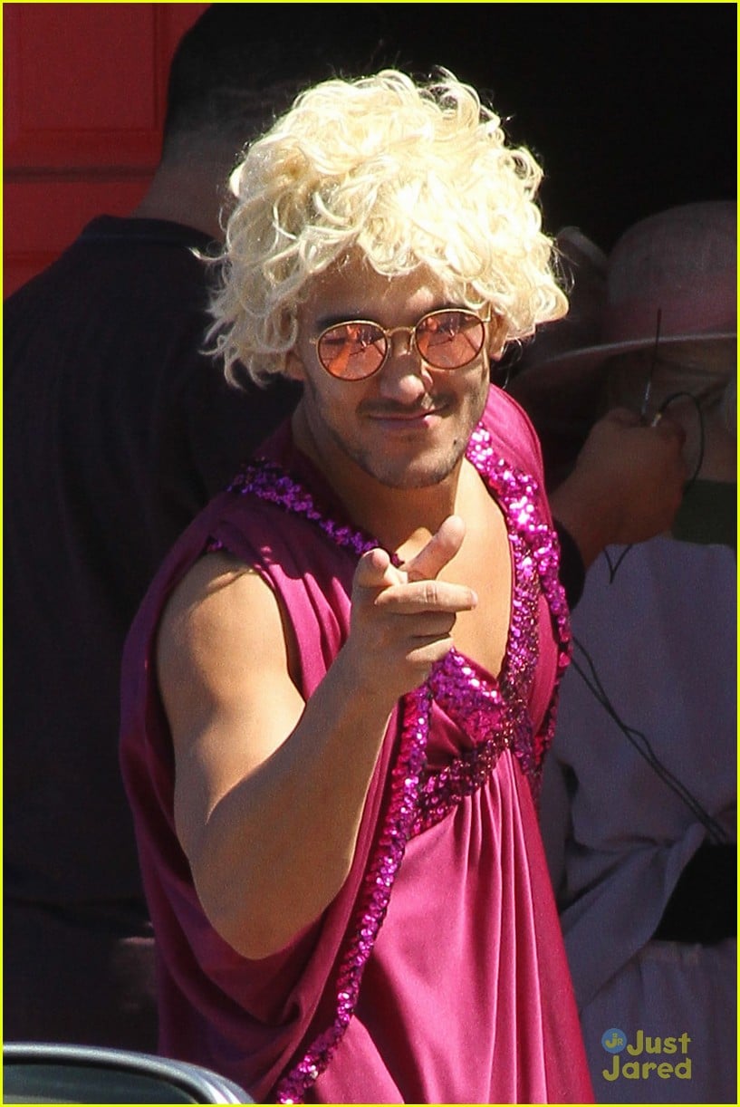 Carlos PenaVega & Witney Carson Become Real 'Golden Girls' at the DWTS