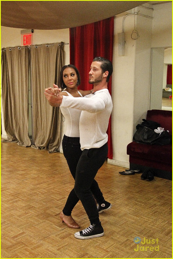 Dancing With The Stars Season 21 Voting Guide Photo 863570 Photo