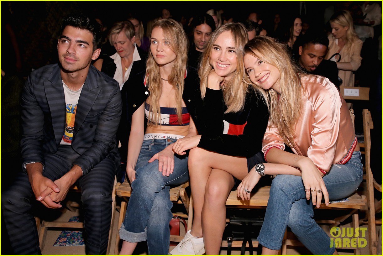 Gigi Hadid Gets Support From Boyfriend Joe Jonas at NYFW Presentation ...