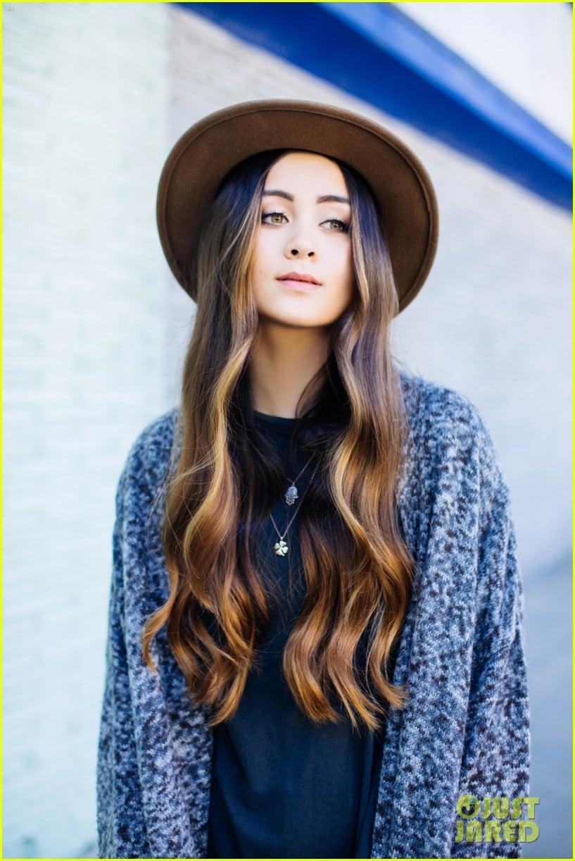 Jasmine Thompson Debuts 'Great Escape' (Exclusive Premiere!) Photo 866186 Photo Gallery