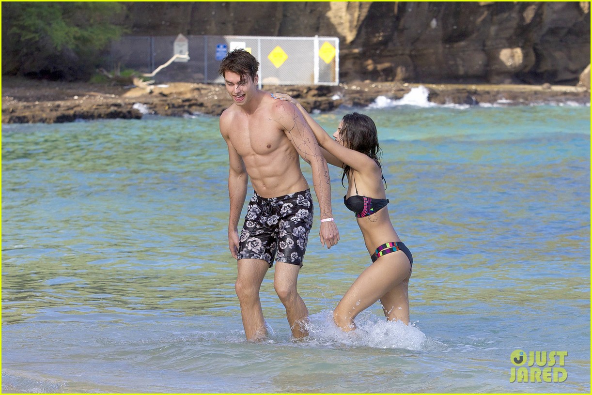 Victoria Justice & Pierson Fode Look Like They Had the Best Vacation