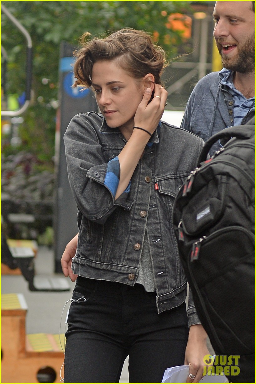 Full Sized Photo of kristen stewart woody allen filming movie nyc 08