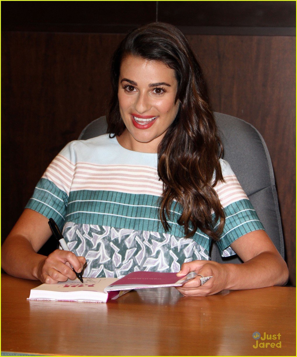 Full Sized Photo of lea michele you first book signing grove 04 Lea