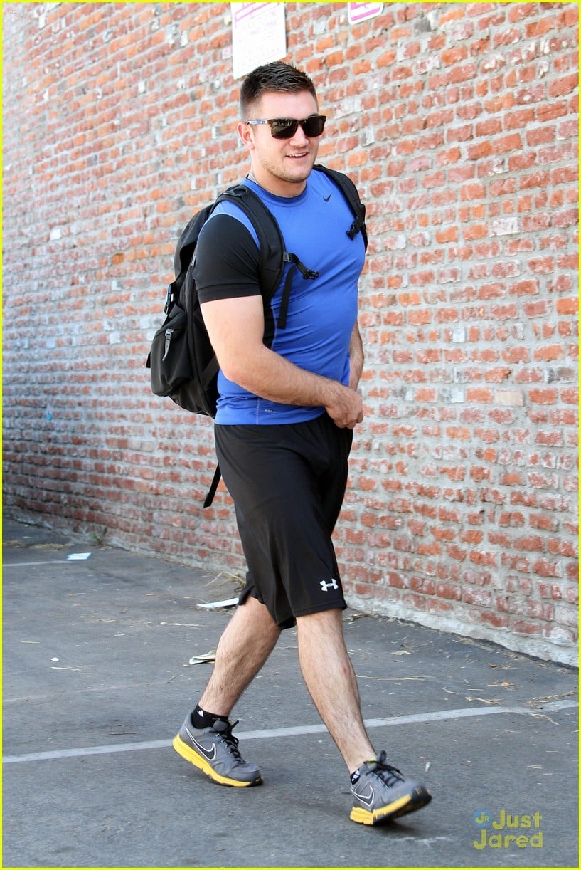 Full Sized Photo of alek skarlatos lindsay arnold dwts tues practice 09