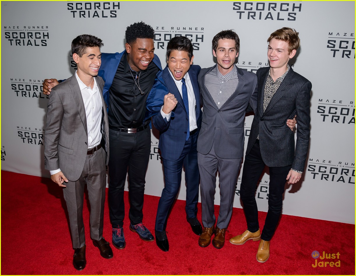 Full Sized Photo of maze runner cast nyc premiere pics 12 | Dylan O ...