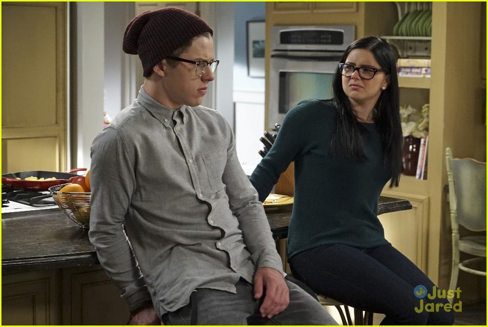 Full Sized Photo of modern family alex leaves for college stills 03