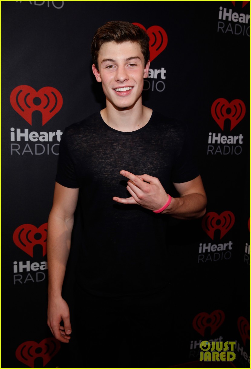 Full Sized Photo of shawn mendes camila cabello iheartradio vegas 01
