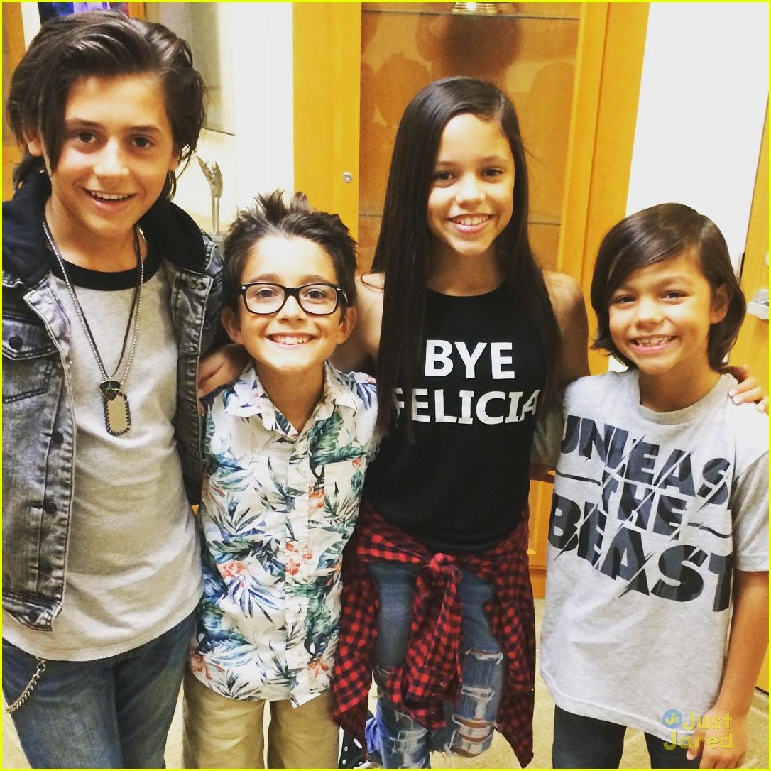 Full Sized Photo Of Jenna Ortega Stuck In Middle Cast Pics 04 Jane