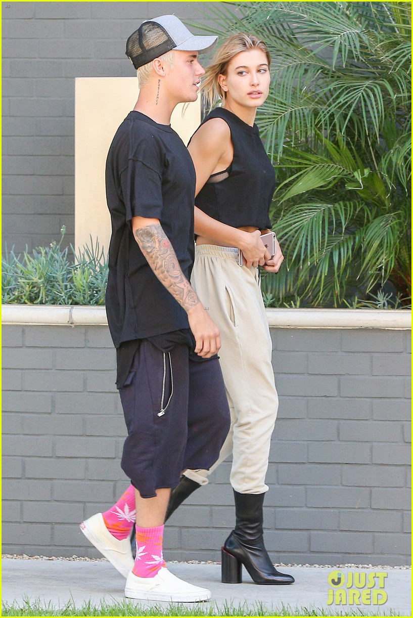 Full Sized Photo Of Justin Bieber After Nsfw Photos Surface 21 Justin Bieber Hangs Out With