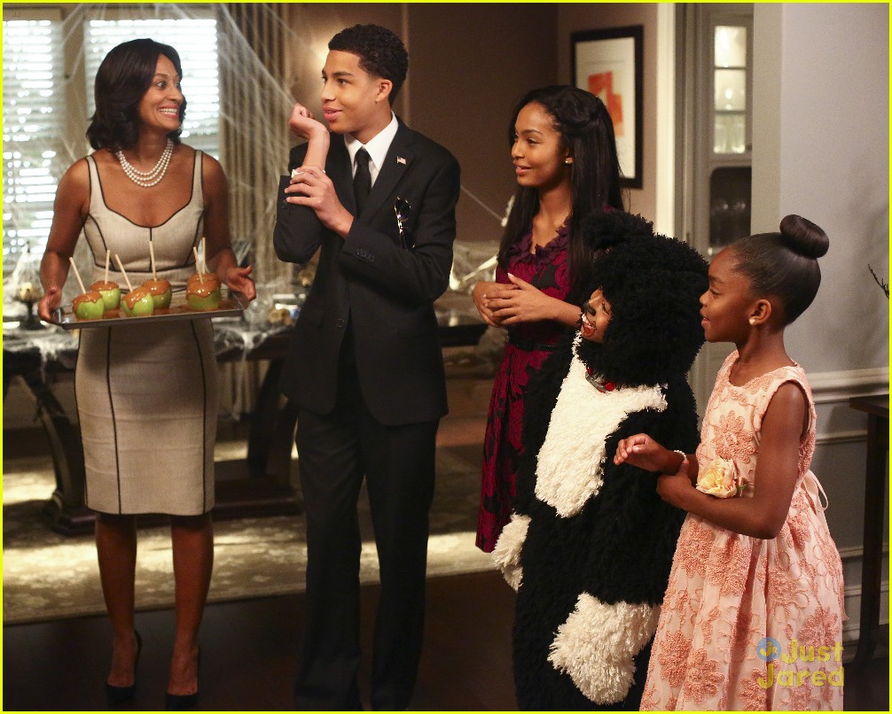 Halloween Has Come For Zoey, Jack, Diane & Junior On 'blackish' Get