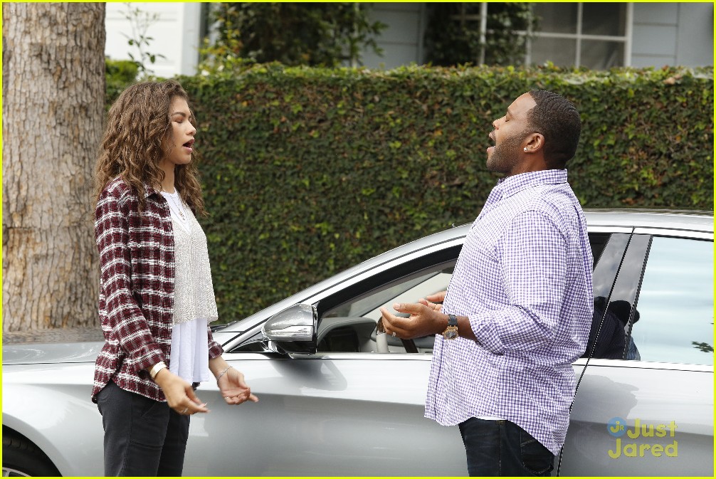 Zendaya Makes Guest Appearance on 'black-ish' Tonight! | Photo 878966