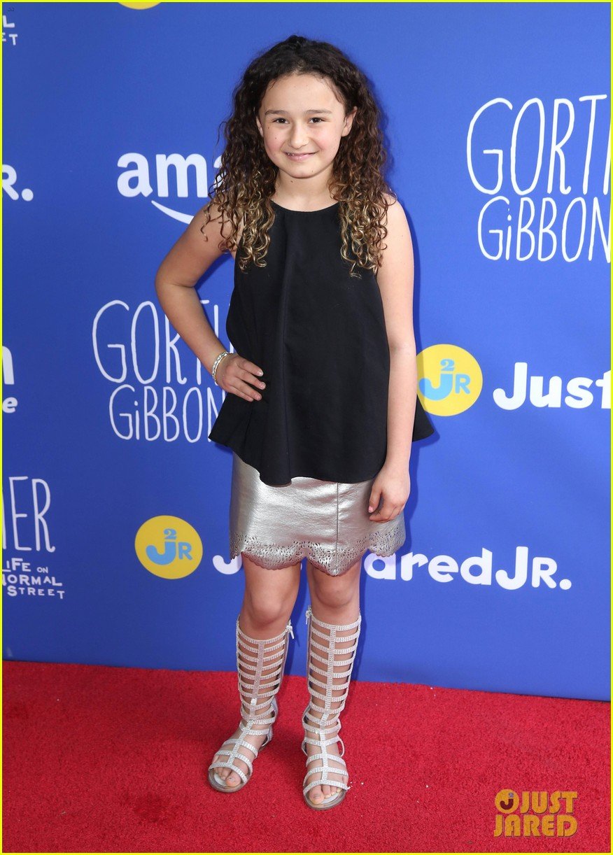 Full Sized Photo Of Gortimer Gibbons Cast Just Jared Jr Fall Fun Day 31