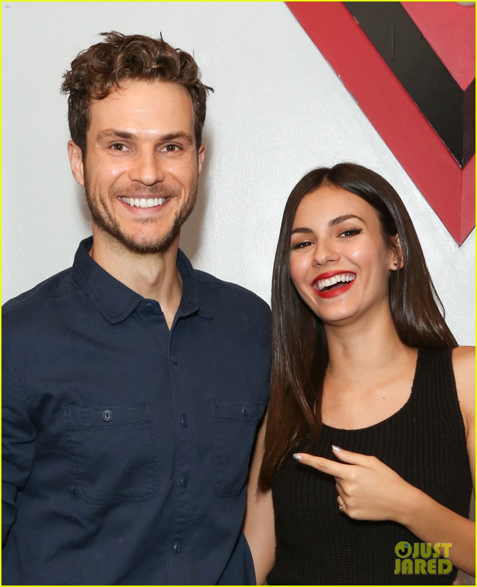 victoria justice supports eye candy co star ryan cooper at julia screening 01