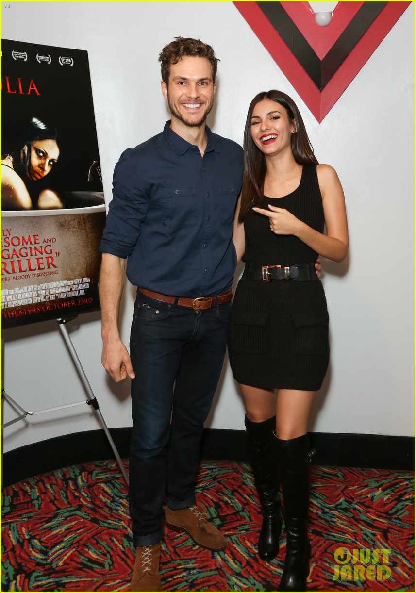 victoria justice supports eye candy co star ryan cooper at julia screening 04