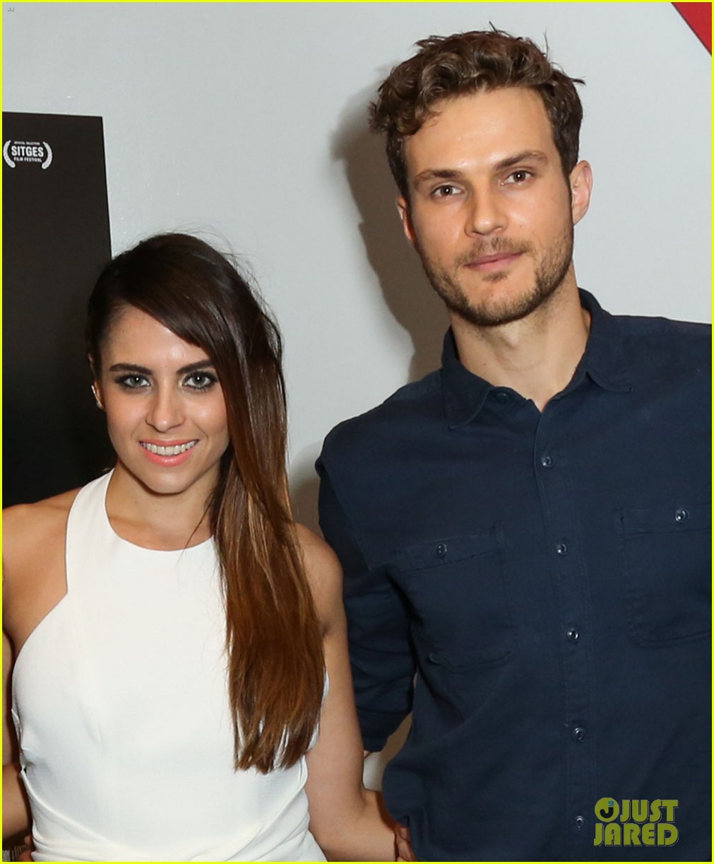 victoria justice supports eye candy co star ryan cooper at julia screening 05