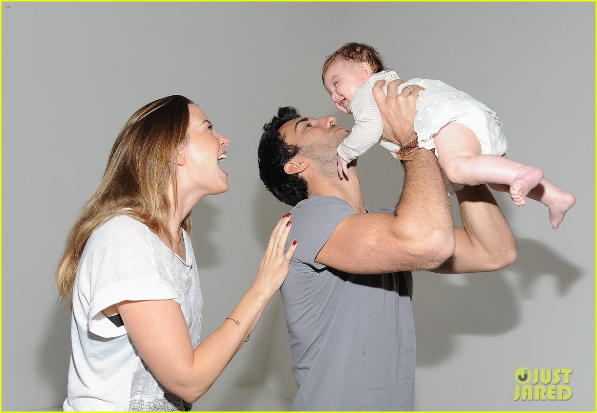 Justin Baldoni Brings Adorable Daughter Maiya to Charity Event! | Photo ...