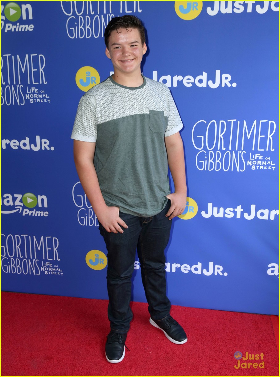 kelli berglund lauren taylor miranda may just jared jr fall fun day 25
