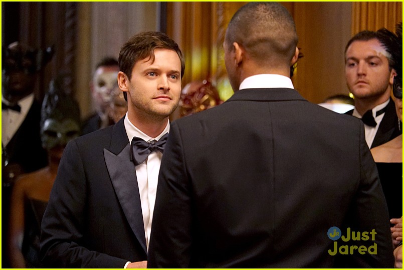 full-sized-photo-of-elijah-hayley-dance-walk-wild-side-originals-stills-03-elijah-hayley