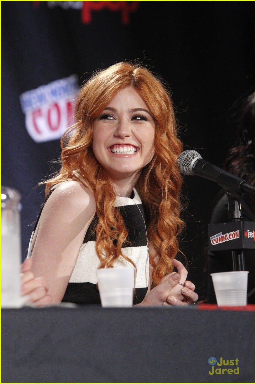 ABC Family Announces 'Shadowhunters' Premiere Date At NYCC - January ...