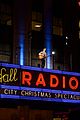 shawn mendes pop up radio city marquee 08