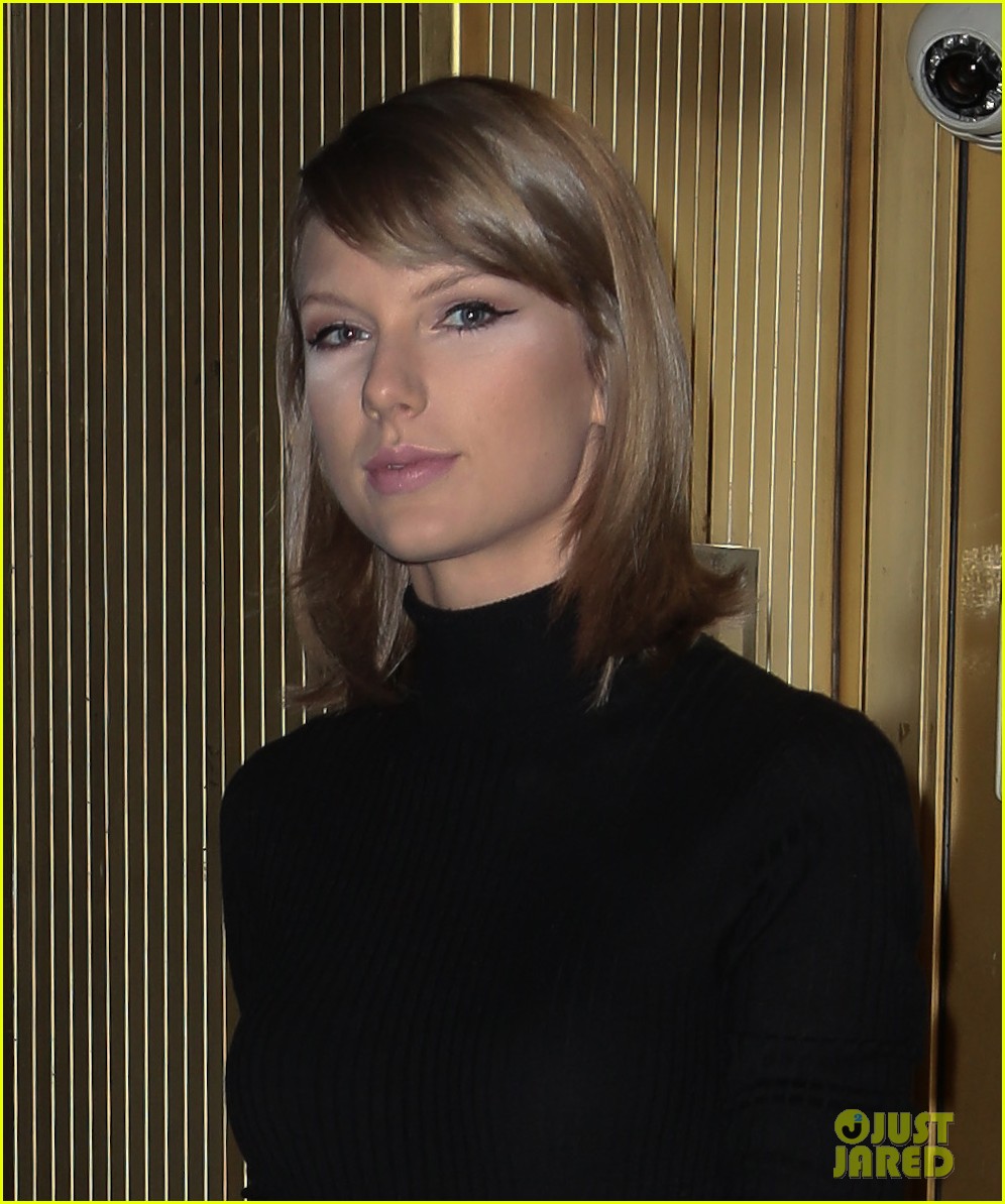 taylor swift admits she cried after losing grammy for red 03