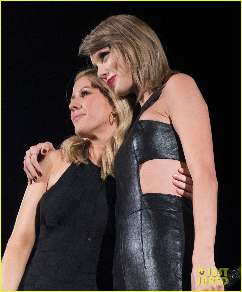 Full Sized Photo Of Taylor Swift Sings Love Me Like You Do With Ellie Goulding 02 Taylor Swift