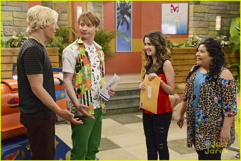 Raini Rodriguez Directs Tonight's 'Austin & Ally' Episode - See A Sneak ...