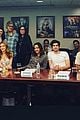 famous in love table read bella thorne 03