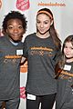 jailen bates attends charity event with nick stars 03