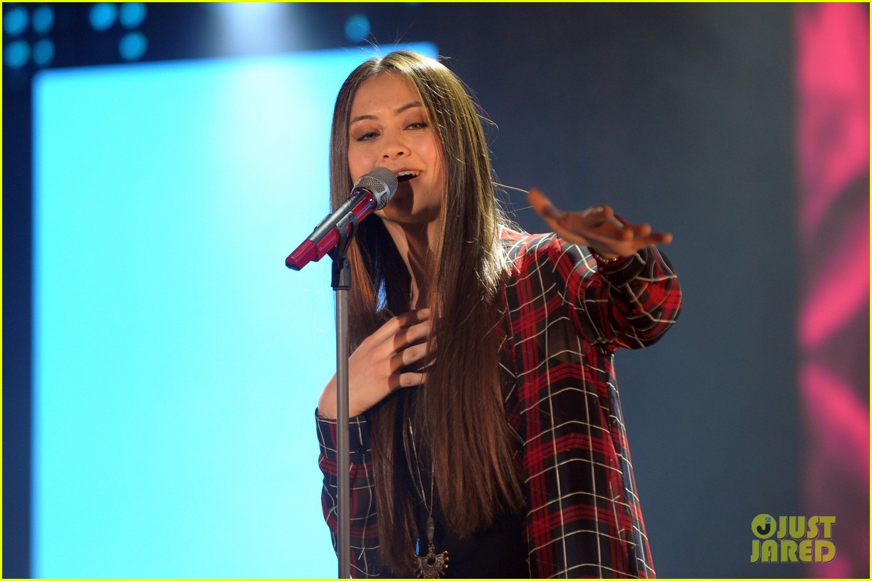 Full Sized Photo of jasmine thompson covers florence machine never let me go 03 Singer Jasmine Full Sized Photo of jasmine thompson covers florence machine never let me go 03 Singer Jasmine