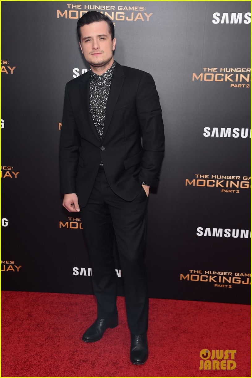 'Hunger Games: Mockingjay - Part 2' Cast Hits the NYC Premiere Red ...