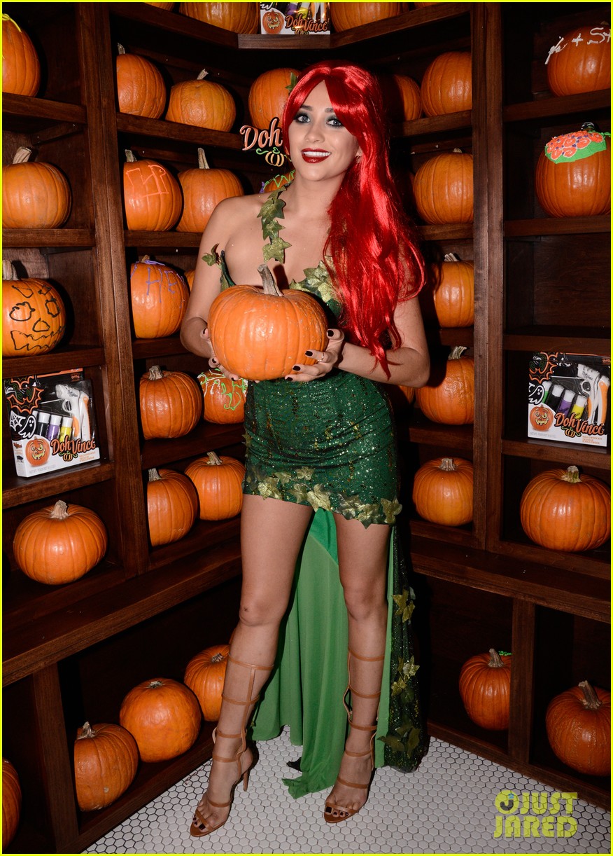 Shay Mitchell Ashley Benson Make Jj S Halloween Party More Pretty Photo Photo