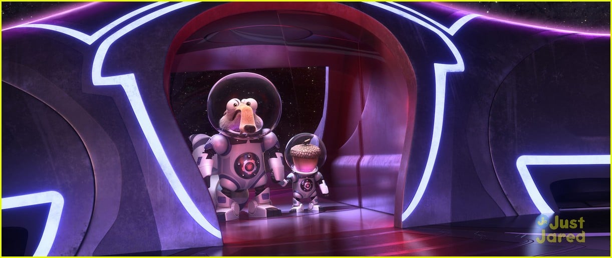 Full Sized Photo of scrat ice age 5 cosmic collison short tease 01