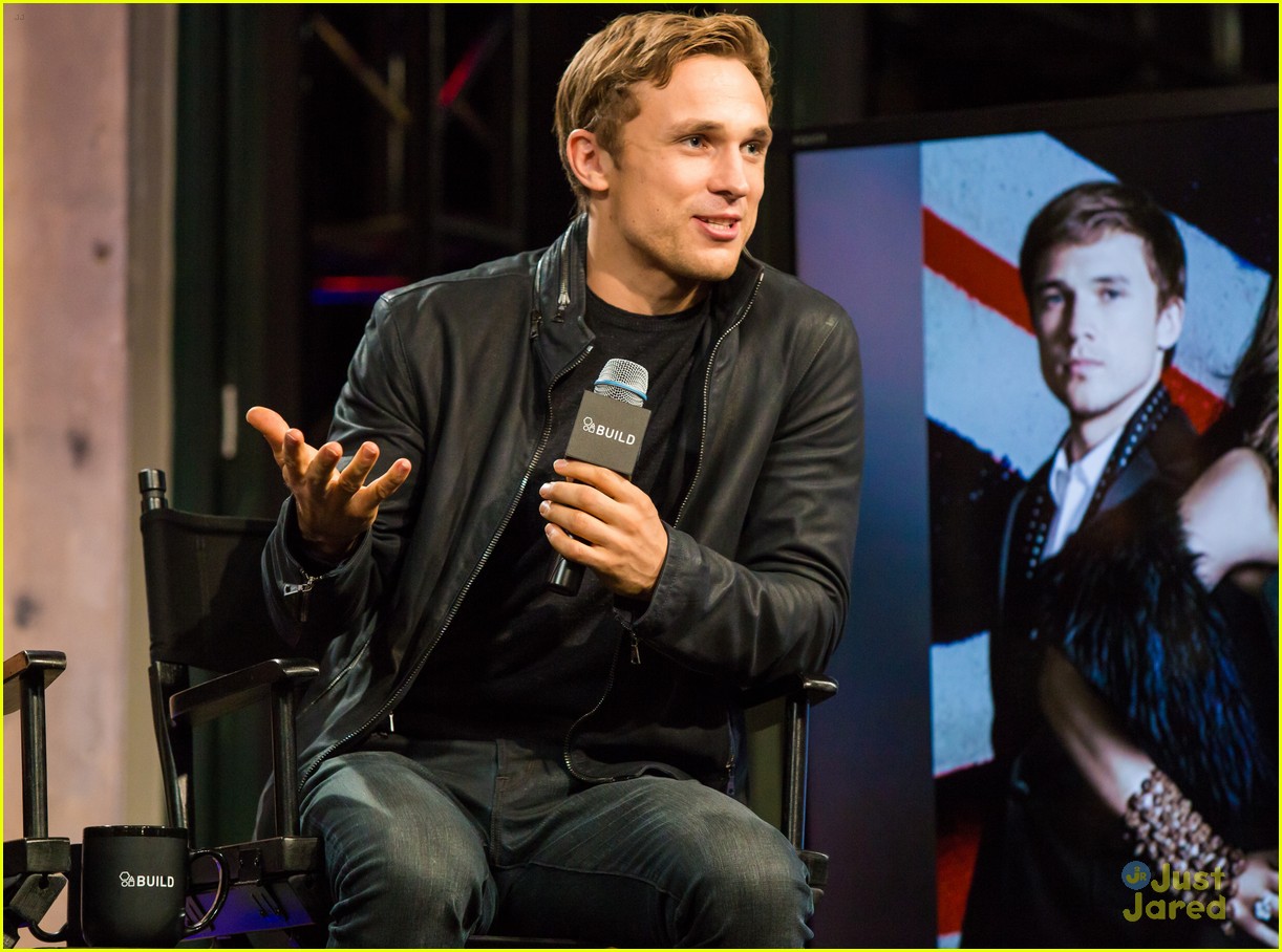 William Moseley & Alexandra Park Bring 'The Royals' To NYC Ahead Of ...