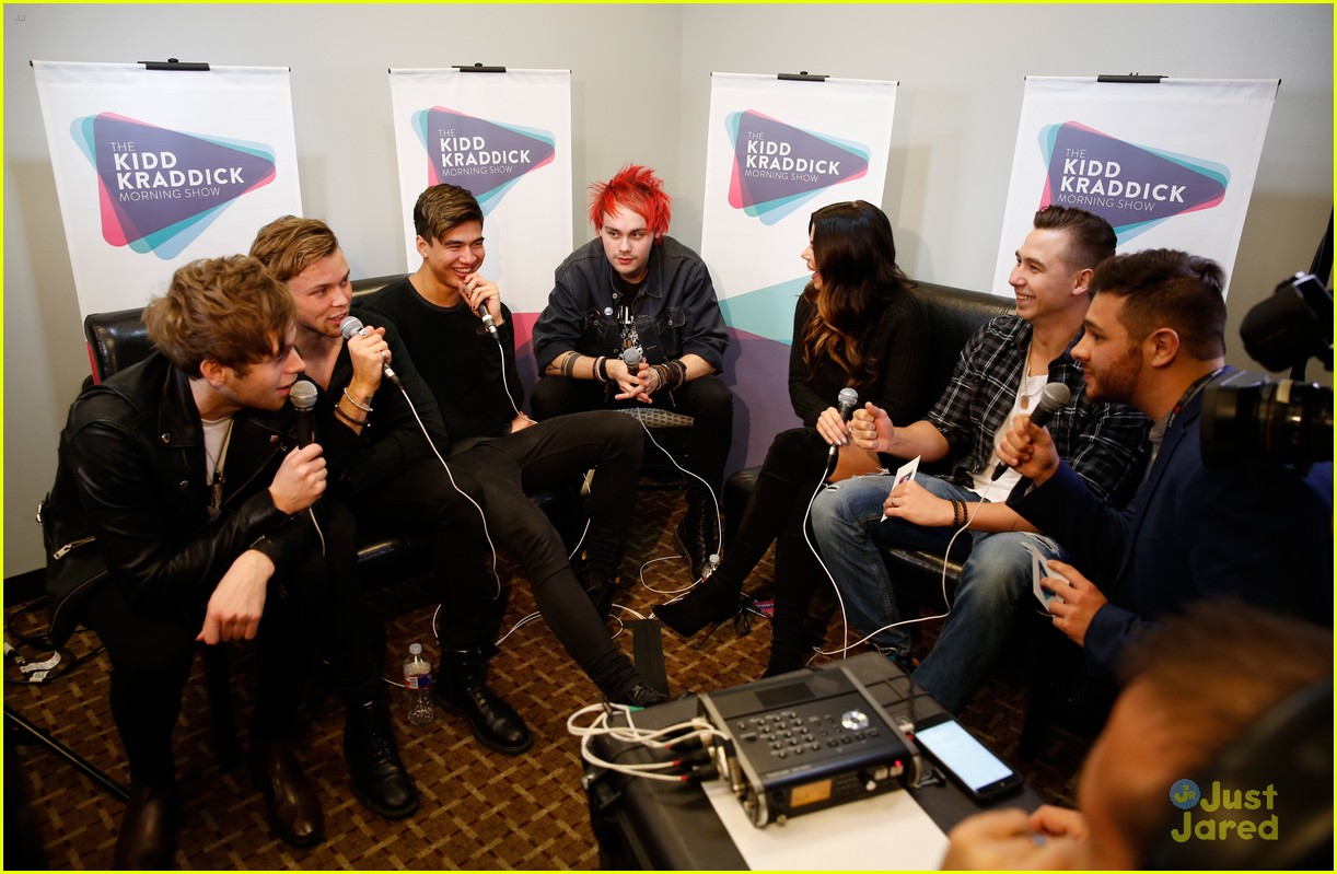 One Direction & 5 Seconds of Summer Get The Party Started At Jingle