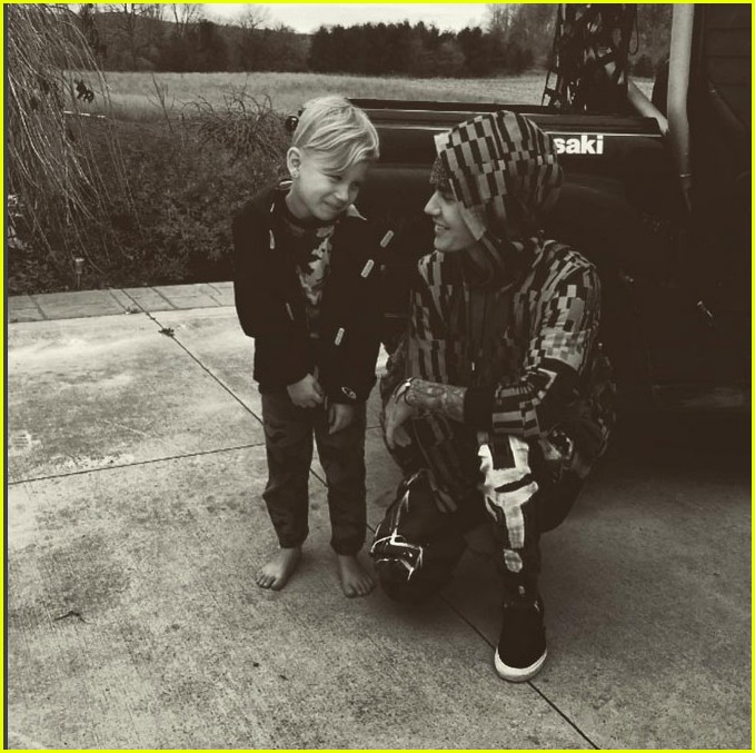 Full Sized Photo of justin bieber brother jaxon lookalike 05 Justin