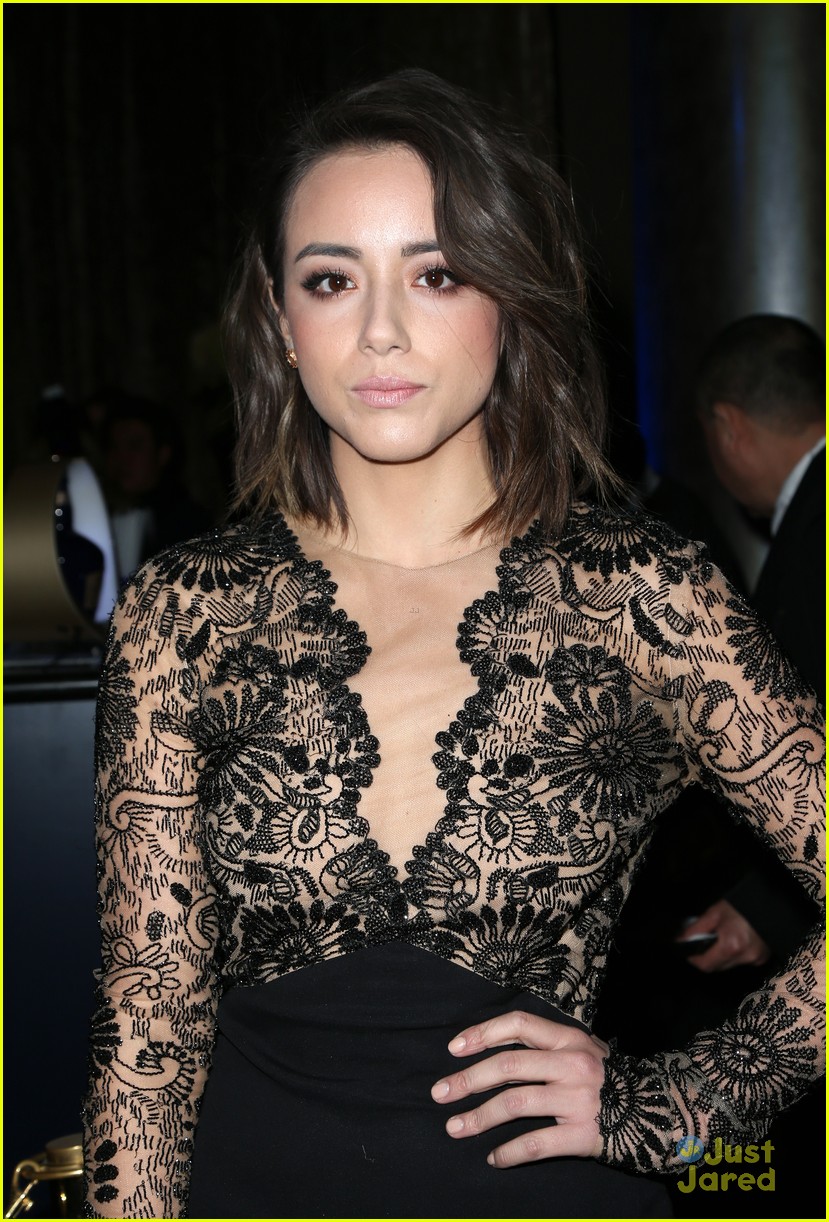 Chloe Bennet Honored As Actress Of the Year At Unforgettable Gala 2015 ...